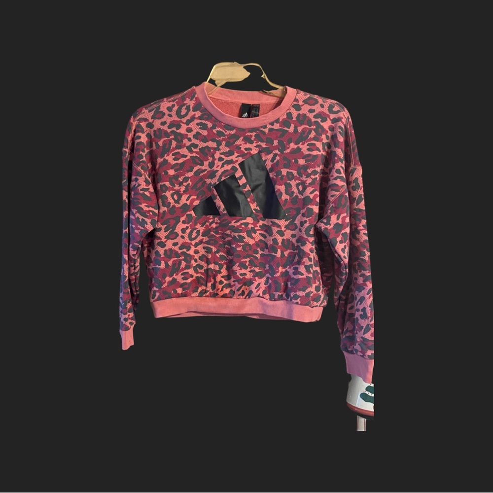 Adidas sweatshirt small